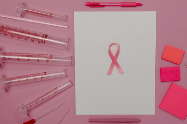 Como a convocação ativa para mamografia, analisada por Vinicius Tadeu Sattin Rodrigues, se consolida como uma estratégia decisiva na prevenção e no salvamento de vidas.